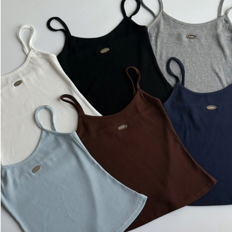 Miu tank top เสื้อสายเดี่ยวผ้าร่อง แต่งงานอะไหล่ (Size M,L) ผ้าร่องนิ่มยืดได้เยอะมากใส่สบาย AOMMKOSHOP - S124