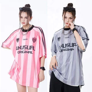 สไตล์อเมริกันวินเทจผู้หญิงลายแขนสั้นพอดีหลวมเสื้อยืด ความเก๋ของเสื้อบอล เสื้อกีฬาลำลอง เสื้อบอลตาข่าย