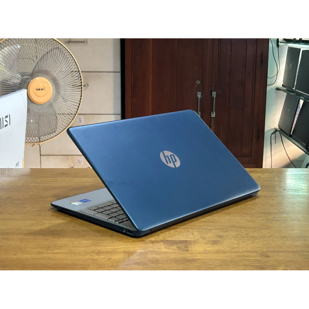 HP 15s-fq5227TU i5-1235U Ram16GB