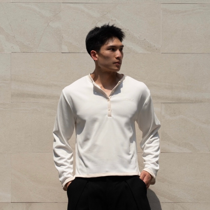 PHRASE Two-tone Henley Shirt (White)