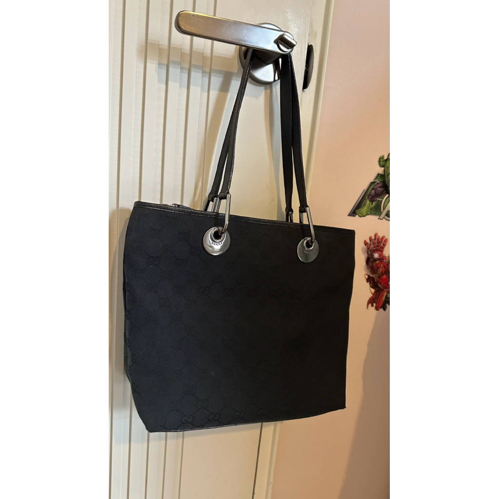 กระเป๋า Gucci GG Canvas Eclipse Tote Bag