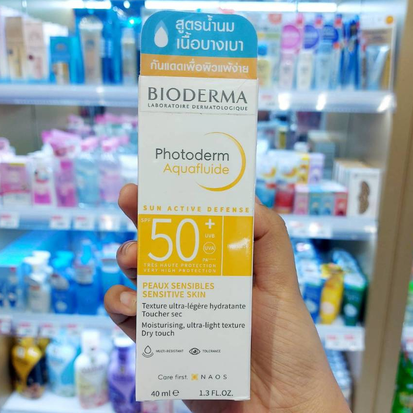 Bioderma photoderm aquafluide spf 50+ 40g  ครีมกันแดดสูตรน้ำนม จากไบโอเดอร์มา เกลี่ยง่าย สบายผิว ไม่