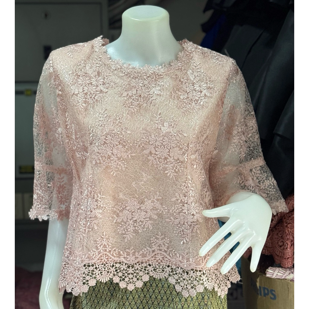 เสื้อลูกไม้ ผ้าใยบวบ แขนยาว
