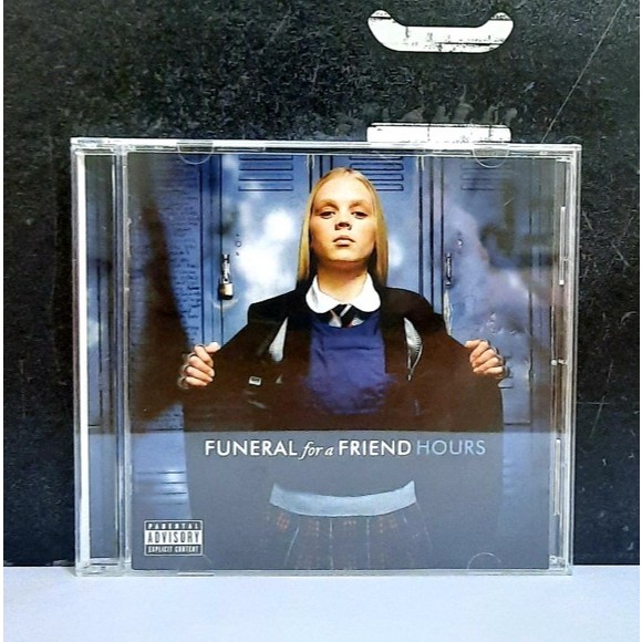 CD ซีดีเพลง Funeral for a Friend / Hours                                 -s10
