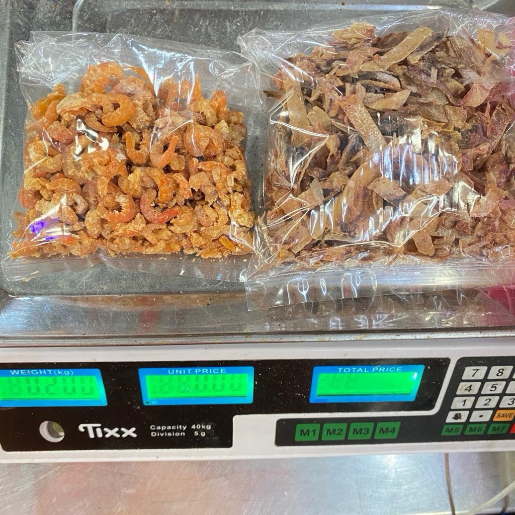 ชุดกุ้งแห้ง100กรัม+หมึกแห้งหั่น100กรัม ปลาหมึกหั่นเส้น100กรัม สำหรับยำโบราณ  ข้าวต้ม ต้มจืด