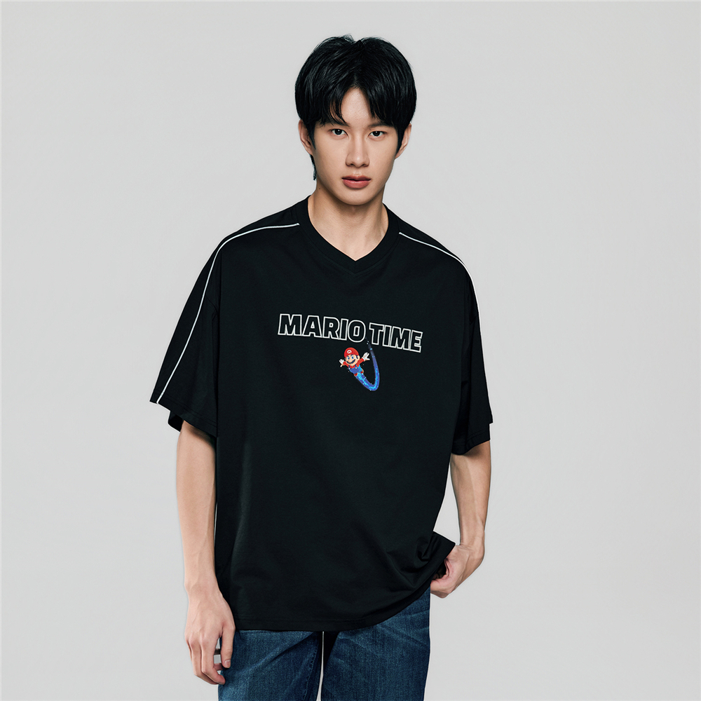 GIORDANO เสื้อยืดผู้ชาย Men's Sorona Relax Printed Tee (Mario) 01096369