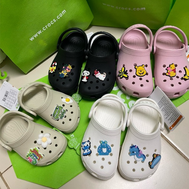 🛍️ลด80% รองเท้าแตะหัวโต Free jibitz4ตัวสุ่ม+ถุงผ้าเขียว1ใบ /C6-J4 ใส่ได้ทั้งชายและหญิง รองเท้าแตะลำลอง