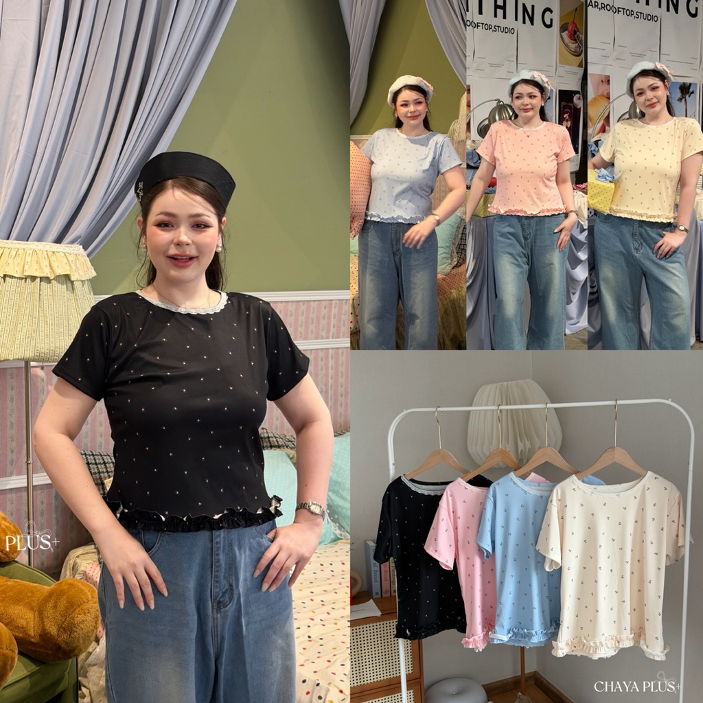 (LD) เสื้อยืดคอกลมตัวยาว ผ้าร่องพิมพ์ลาย แต่งลูกไม้ที่คอและแต่งชาระบาย น่ารัก ใส่สบาย เสื้อผ้าสาวอวบอ้วน ไซส์ใหญ่