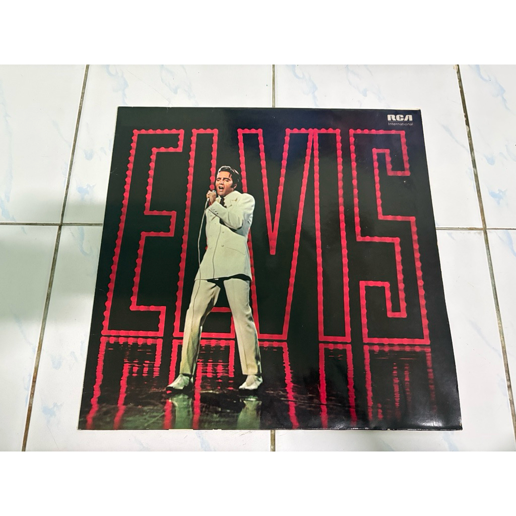 แผ่นเสียง : ELVIS - TV SPECIAL.