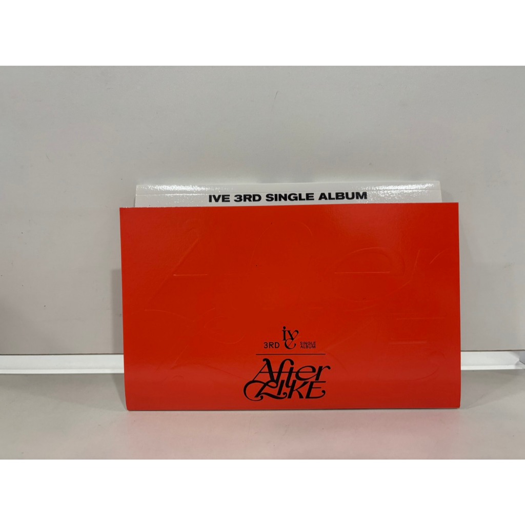 1 CD MUSIC  ซีดีเพลงเกาหลี   IVE - After Like (Photobook ver.) VER 1   (F9E15)