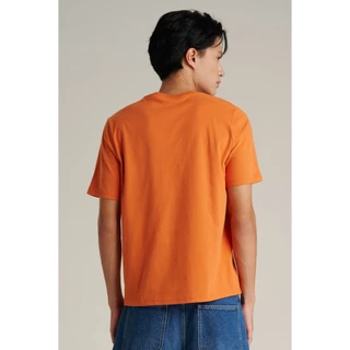 Mc JEANS (แม็คยีนส์) เสื้อยืดผู้ชาย เสื้อยืดแขนสั้น ทรงเรกูลาร์ Regular Fit T-Shirt มีให้เลือก 2 สี MTSZD62
