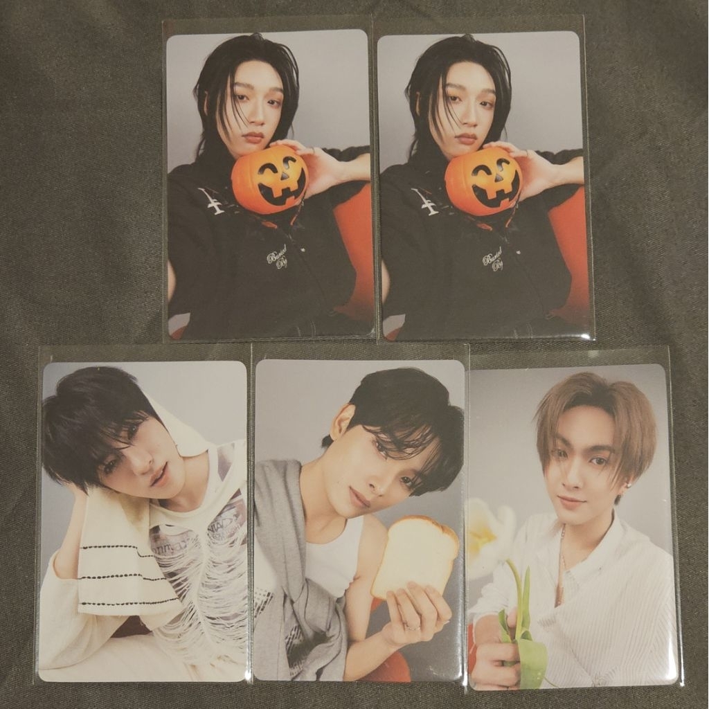 PHOTOCARD : GOOD DAYS BEGIN WITH BUS Because Of You I Shine CALENDAR 2026