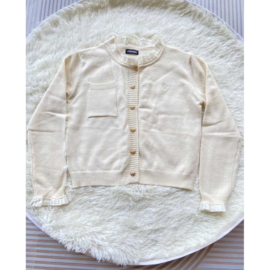 เสื้อไหมพรมคาดิแกน Beming สีครีม (ใช้โค้ดส่งฟรี / โค้ดส่วนลดได้ )
