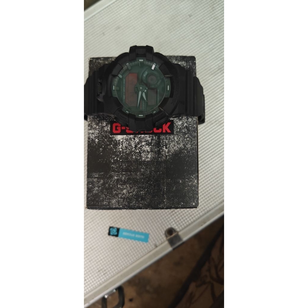 นาฬิกา G-Shock GA-700BBR-1ADR มือสองครับ