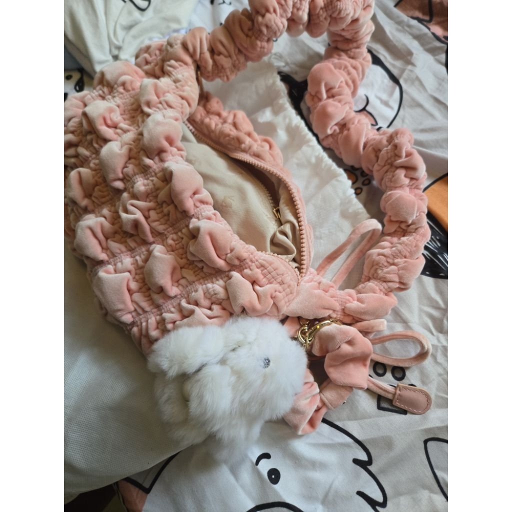 กระเป๋าสะพาย Jelly bunny(สินค้ามือสอง)​