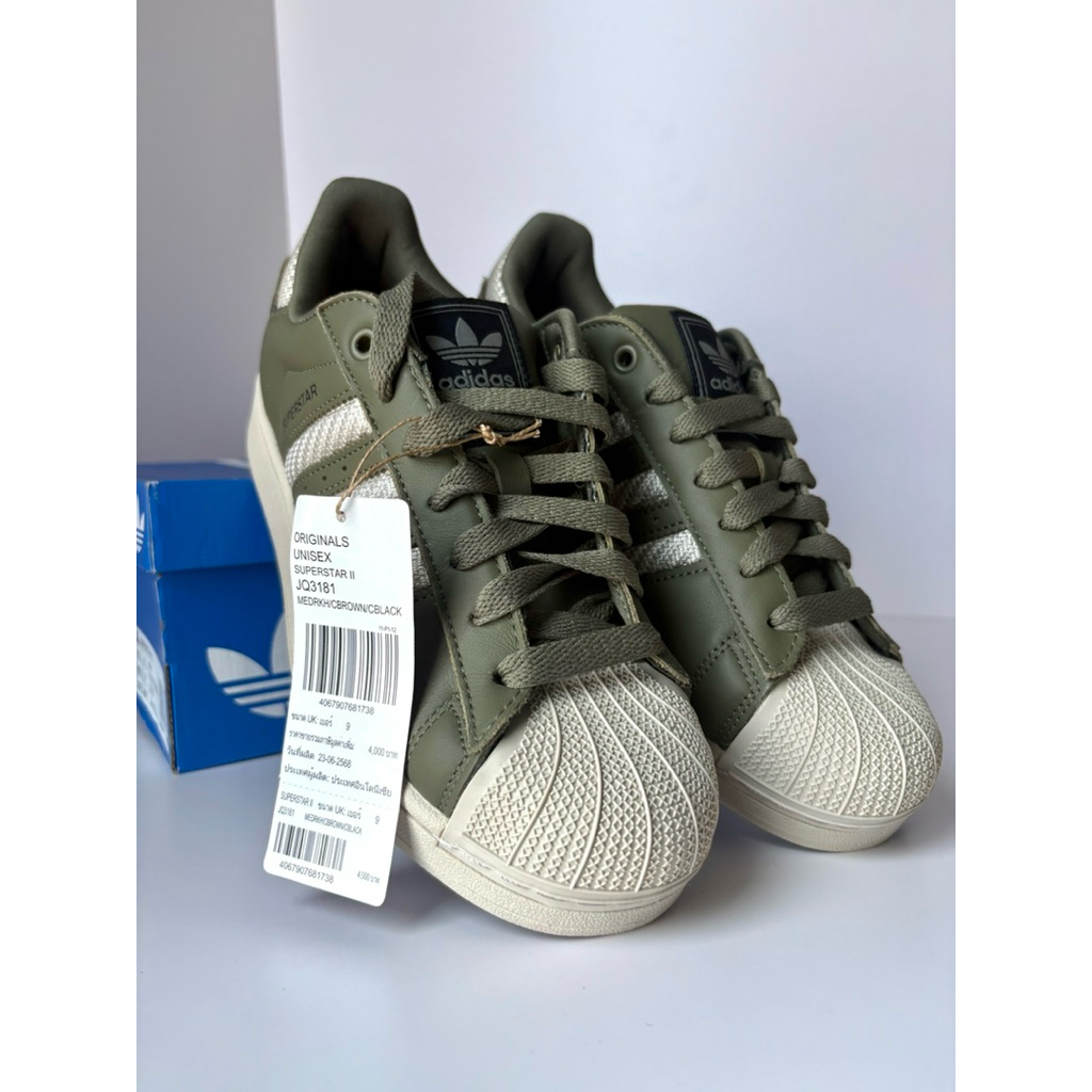 รองเท้าผู้ชายAdidas Superstar ll 43 ของแท้ซื้อจาก Terminal 21 มือ 1 ปล่อยขาดทุน เพราะไซส์ใหญ่ไป  ซื้
