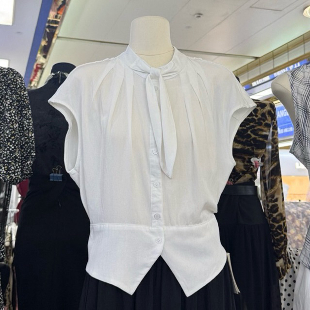 มาใหม่พร้อมส่ง (AJ007) YU Bow cotton tops เสื้อเชิ้ตคอผูก