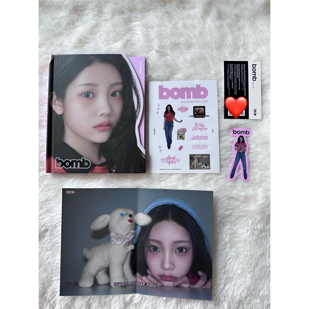 [พร้อมส่ง] illit - illit Bomb album gllit Wonhee ver. อัลบั้มเปล่าของครบยกเว้นการ์ด