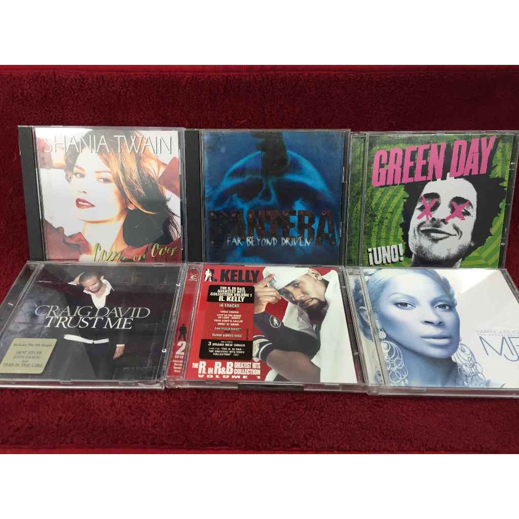 CD Shania Twain / Green Day / Bob Marley / Jennifer Lopez / P!NK / Elton John / Elton John สภาพตามรูปปก EA82(91-135)