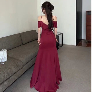 DS-8🍹ชุดเดรสยาว ผ่าหน้าทรงสวย เดรสยาว ชุดเดรส ชุดออกงาน ชุดราตรี เดรส สายเดี่ยวปาดไหล่เรียบหรู สายเดี่ยวกระโปรงผ่าข้าง🍹
