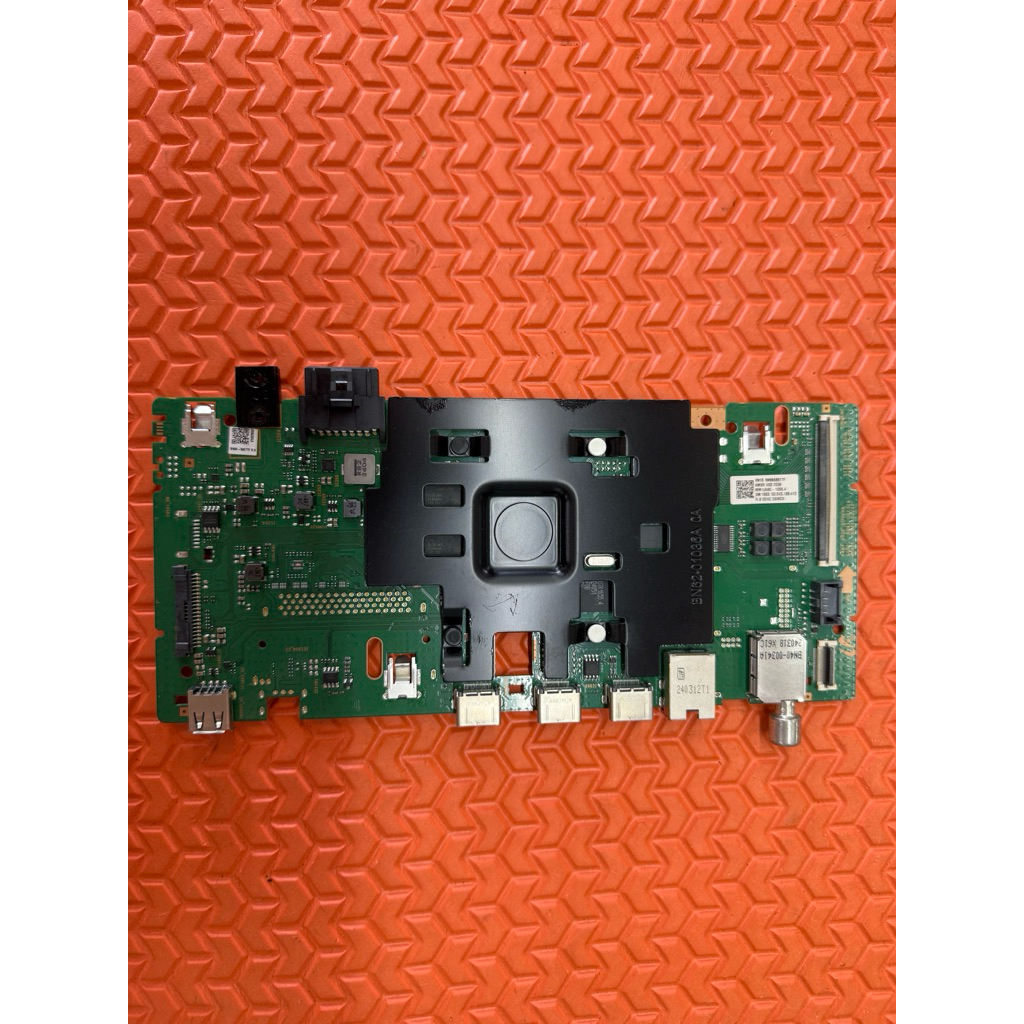 เมนบอร์ดทีวี SAMSUNG รุ่น 55DU7000KXXT,55DU7700KXXT พาสบอร์ดBN96-58677F เวอร์ชั่น WE03