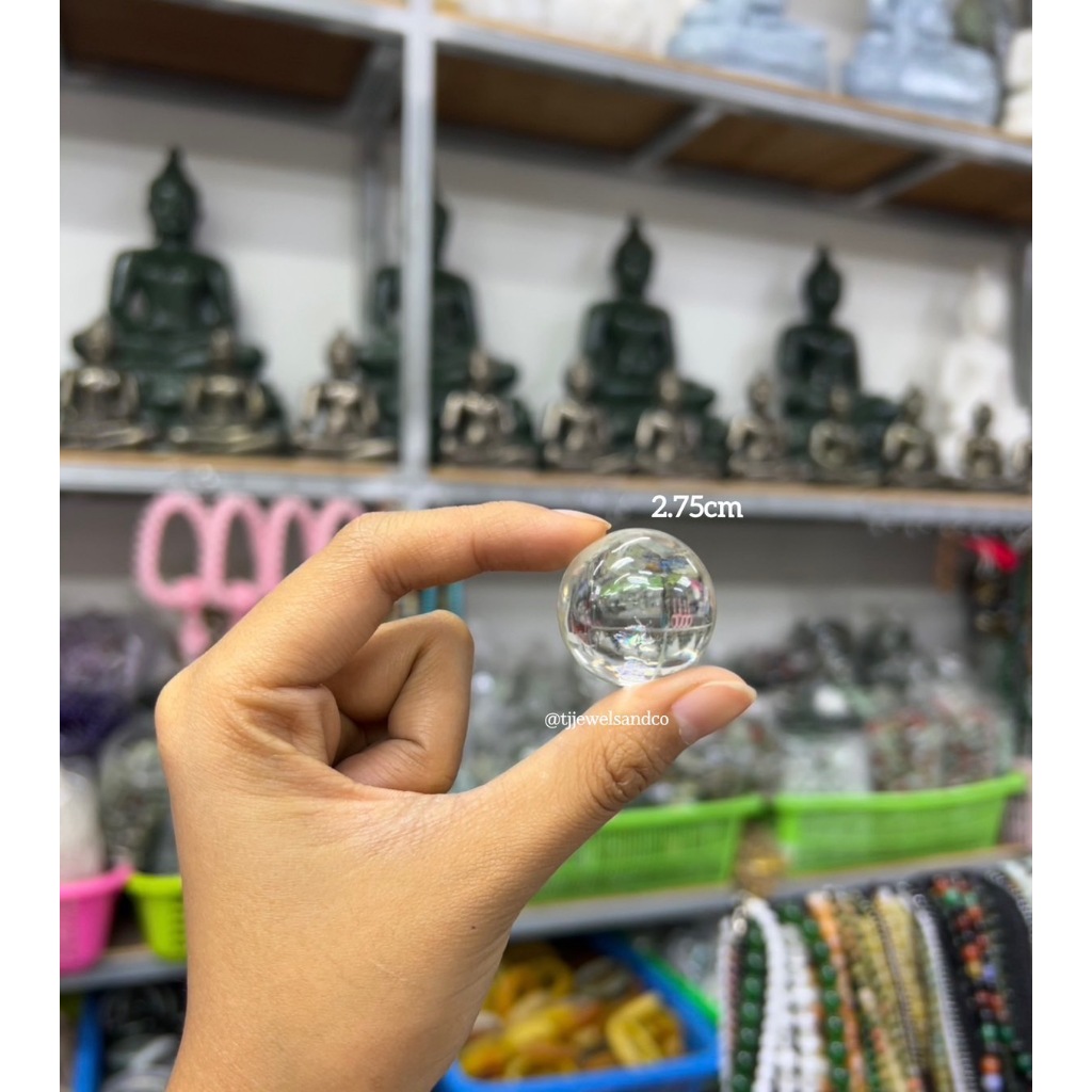 ลูกหินจุยเจีย Clear Quartz Sphere  26-27mm