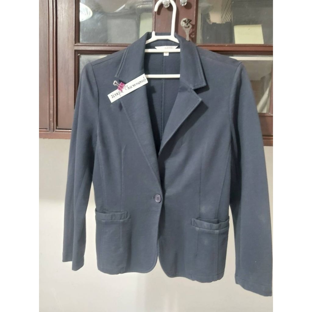 เสื้อสูท aiiz สีดำแขนยาว sizeLL
