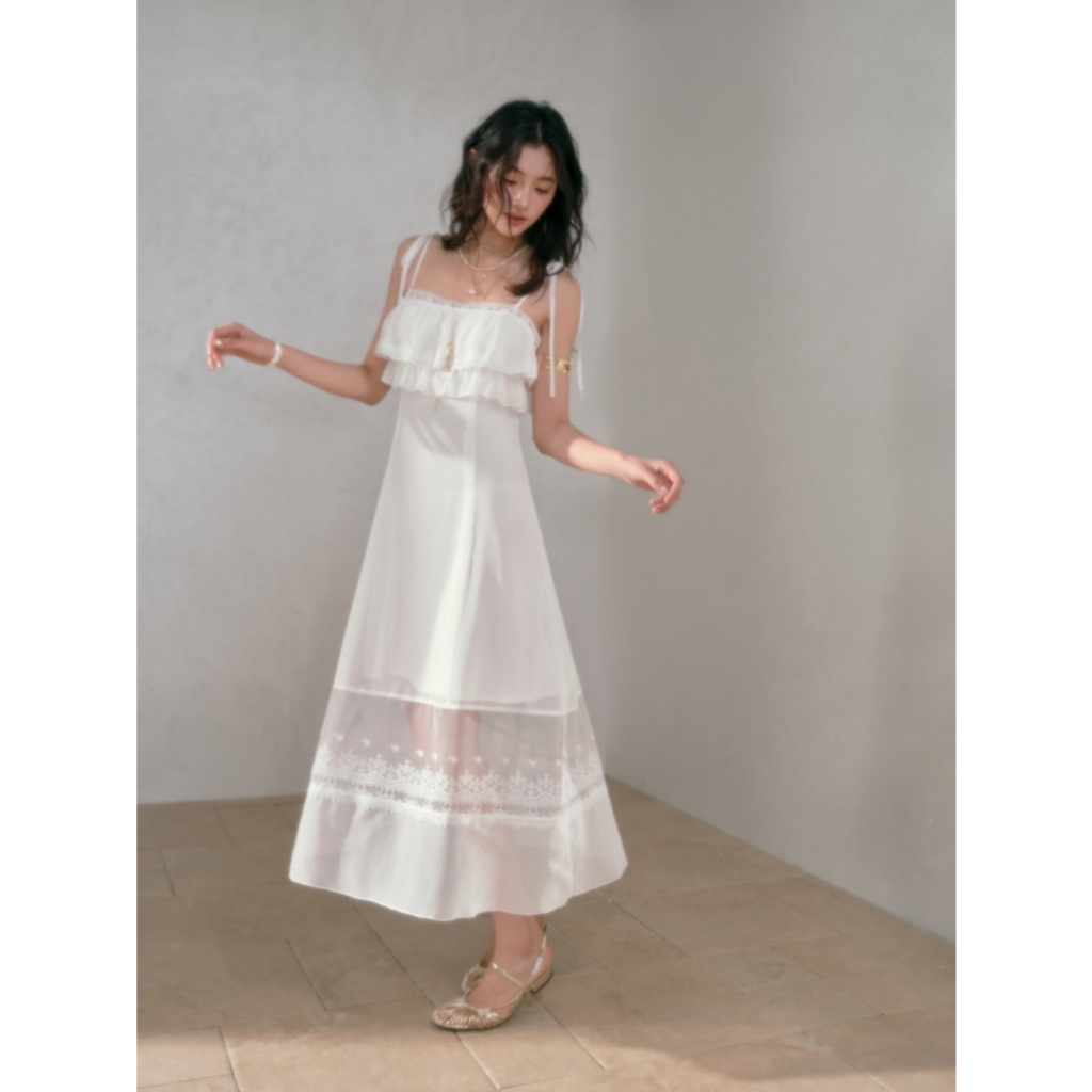 [Preorder] KUOSE : Tiered Lace Cami Dress