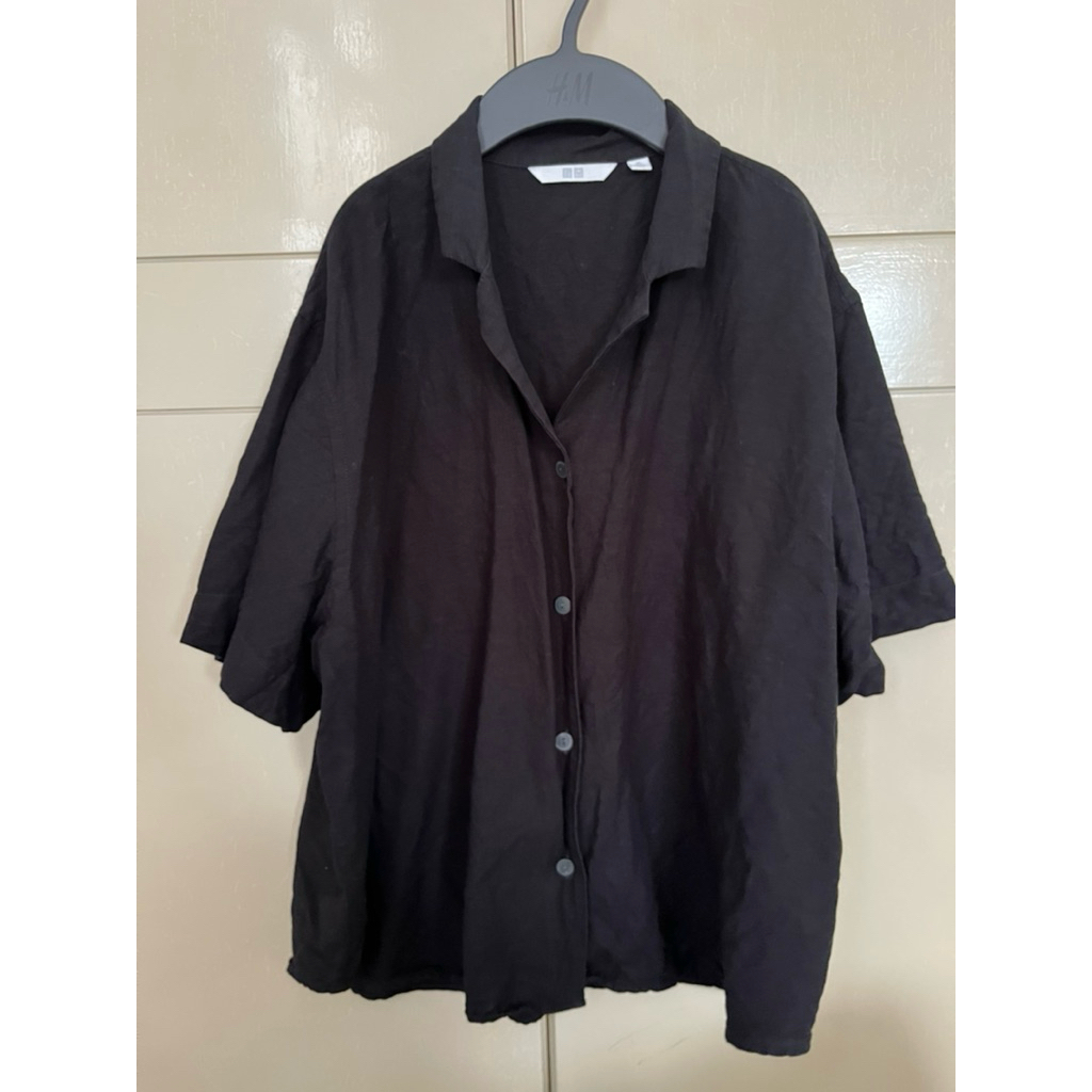 Uniqlo เสื้อเชิ้ต ลินิน  สีดำ ขนาด XL ส่งต่อ