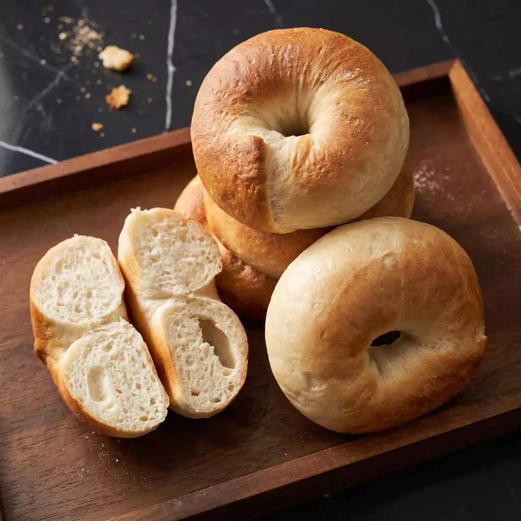Plain Bagel ขนมปังเบเกิล Homemade Bagel เนื้อหนึบ 5 ชิ้น ทำใหม่ทุกออเดอร์ พร้อมส่งทุกวัน