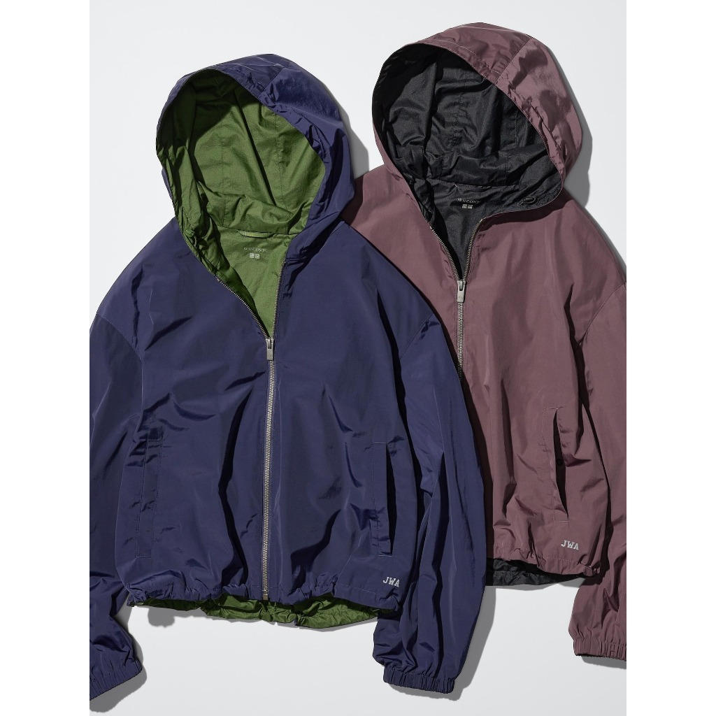 UNIQLO เสื้อฮู้ดพาร์ก้ากันลม  / UNIQLO Windproof Short Parka