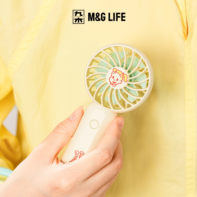 M&G LIFE x OSAMUGOODS Multi-functional Handheld Fan พัดลมมือถืออเนกประสงค์