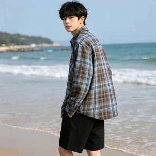 AceMenเสื้อเชิ้ตแขนยาวลําลอง เสื้อเชิ้ตผู้ชาย สไตล์เกาหลี แฟชั่นฤดูร้อน ลายสก๊อต ทรงหลวม คู่รักรุ่นเดียวกัน