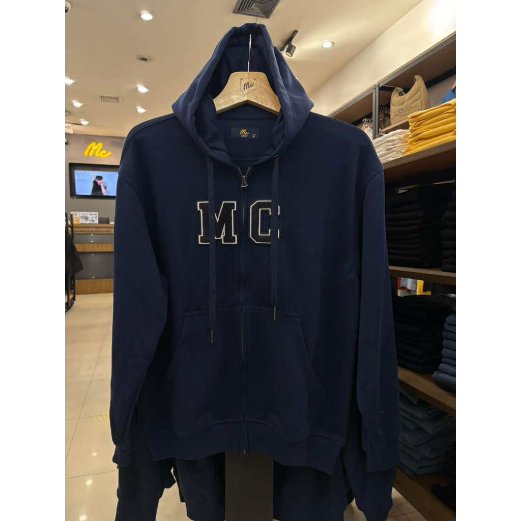 MC JEANS เสื้อแขนยาว ฮู้ดดี Unisex เสื้อกันหนาว สีกรมท่า การันตีของแท้ ครบไซส์ มีเก็บปลายทาง