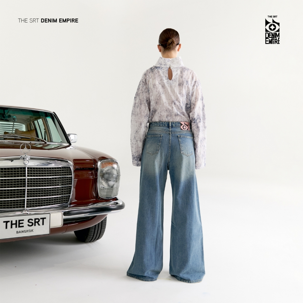 The SRT (TPN334) C1 Straight Empire Jeans กางเกงผ้าเดนิม เอวต่ำ ทรงตรง — صورة 3
