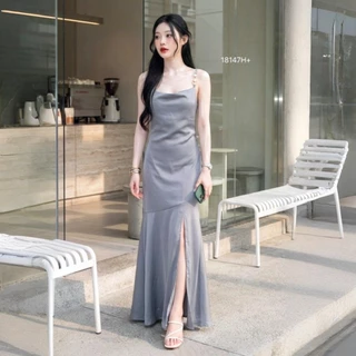 เดรสราตรียาว สายเดี่ยวแต่งไข่มุก TT18147