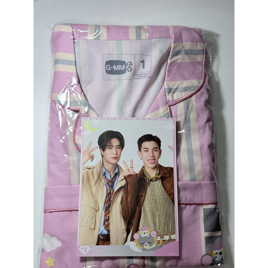 ชุดนอน GMM TV SWEET DREAM PAJAMAS ( SMYLE สไมล์ / LOOK KHUNNOO ลูกคุณหนู)