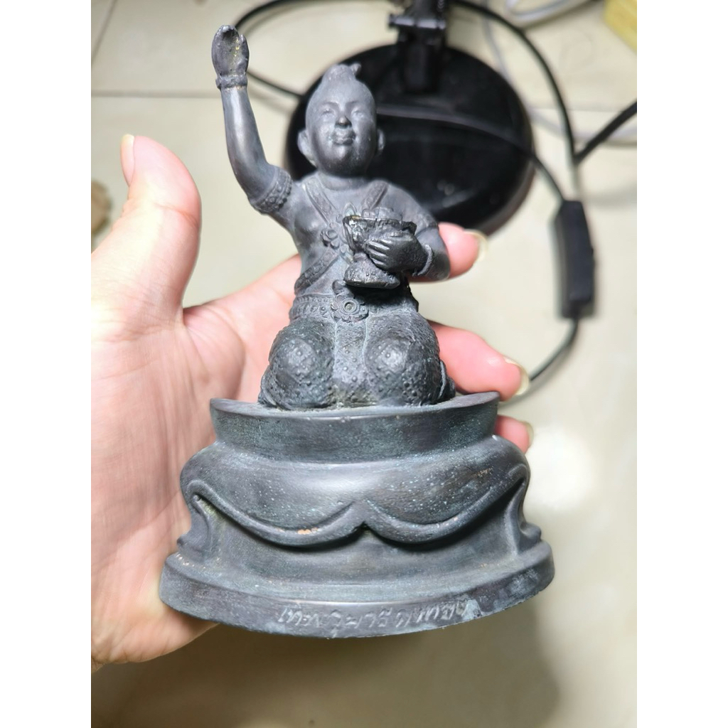 Quần lọt khe Thiên Chúa kumakong, đức cha ông hồng, người mẫu panpanjisan dạ hội năm 2552