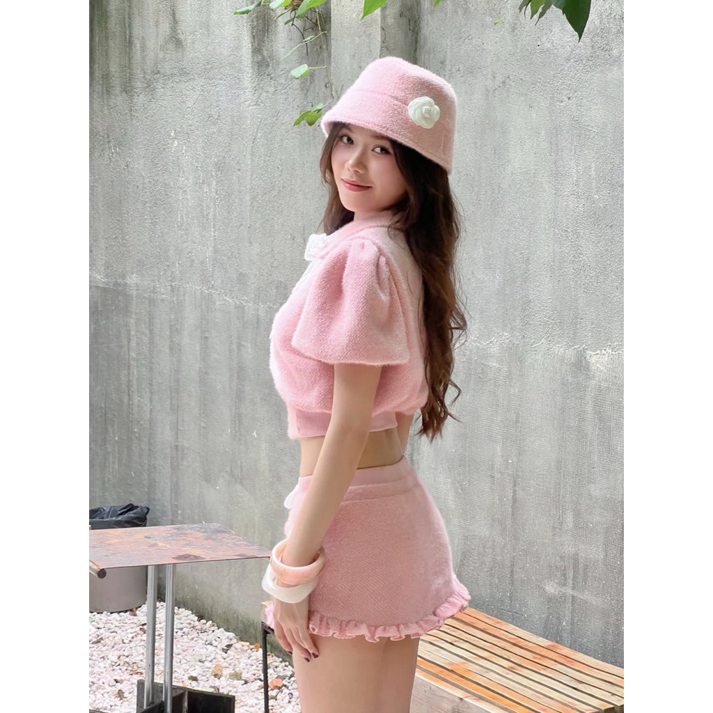 Letitia set ของแท้ 100% ค่ะ size M ใส่ครั้งเดียว ซื้อเองผ่านมือเดียว สภาพกริ๊บแน่นอนค่ะ