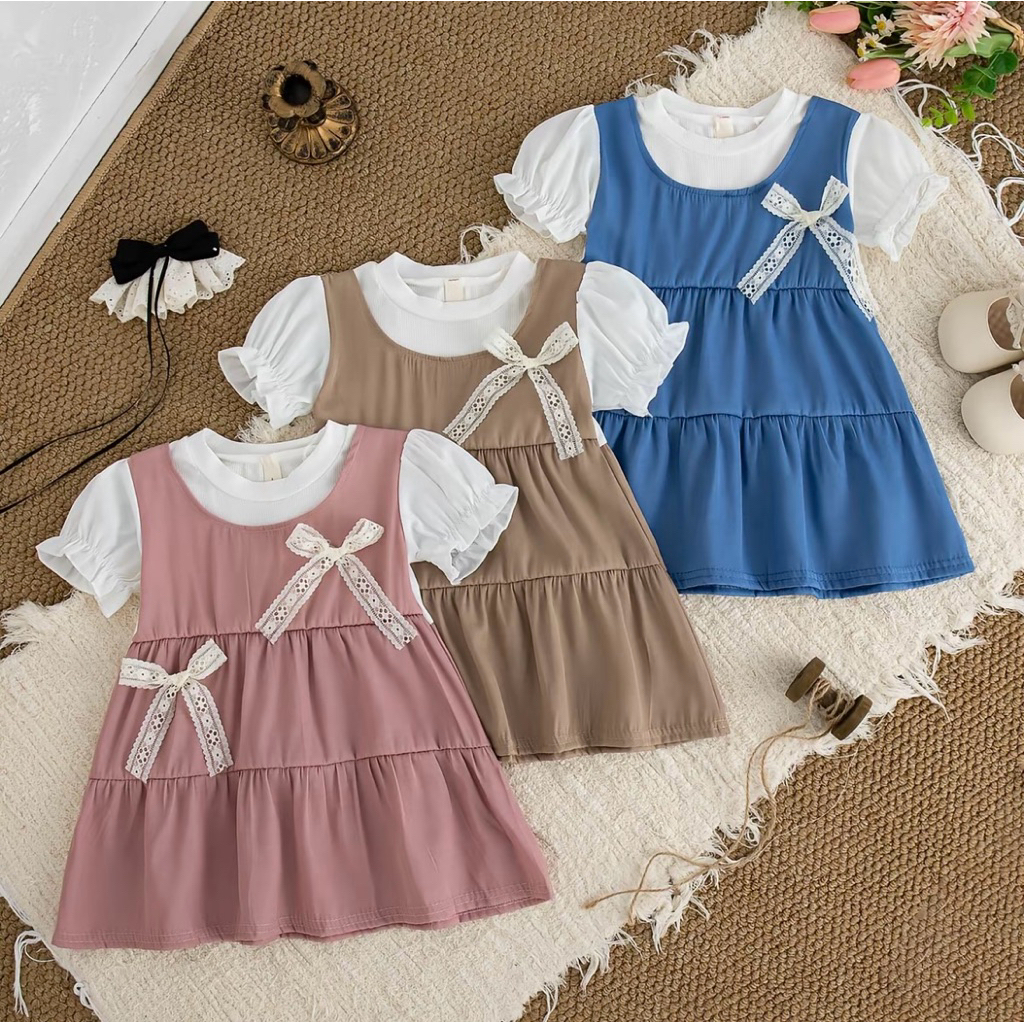 <พร้อมส่งจากไทย> ชุดเดรสเด็กผู้หญิง สไตล์เกาหลี แต่งโบว์ลูกไม้ฉลุสุดน่ารัก