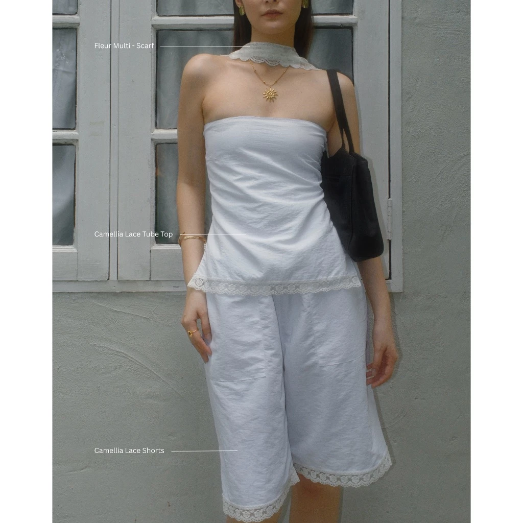 CAMELLIA LACE TUBE TOP___