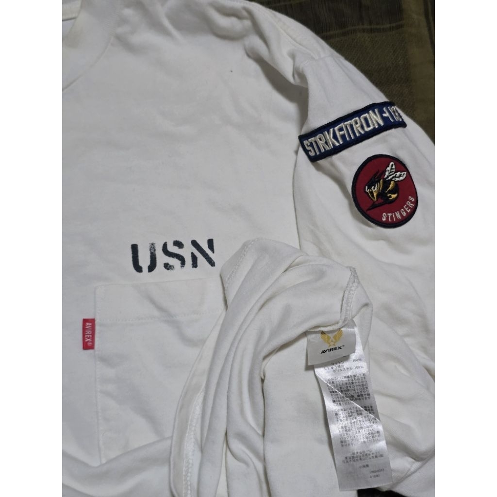 TopIsm AVIREX Naval Patch Long Sleeve T- Shirt Pocket Tee Men's Brand AVIREX มือสอง