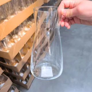 IKEA เหยือกน้ำ แจกัน KARAFF ใส่ดอกไม้ ทรงสูง ขนาด 1 L