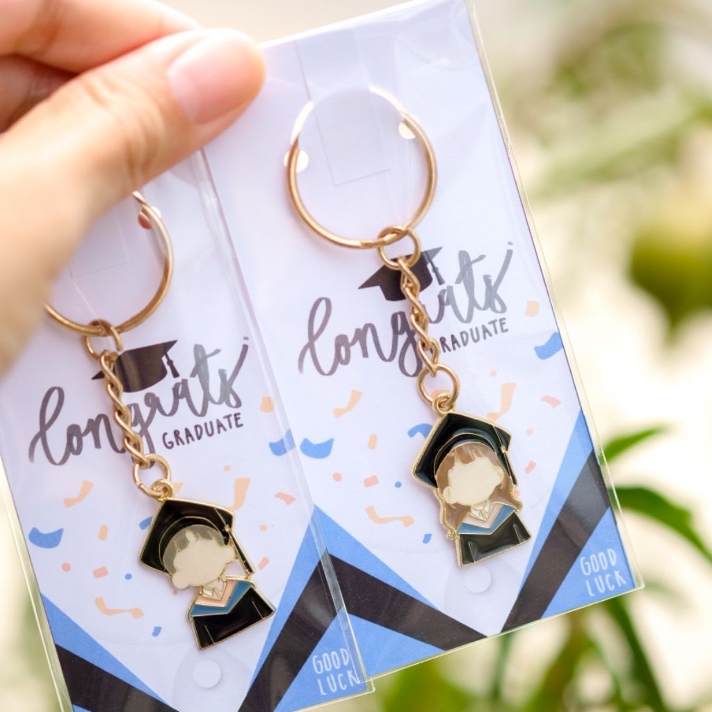 💥พร้อมส่งจากไทย💥พวงกุญแจรูปหมวกบัณฑิต(พร้อมกระดาษรองcongrats) ของขวัญปัจฉิม, ของแจกเพื่อน