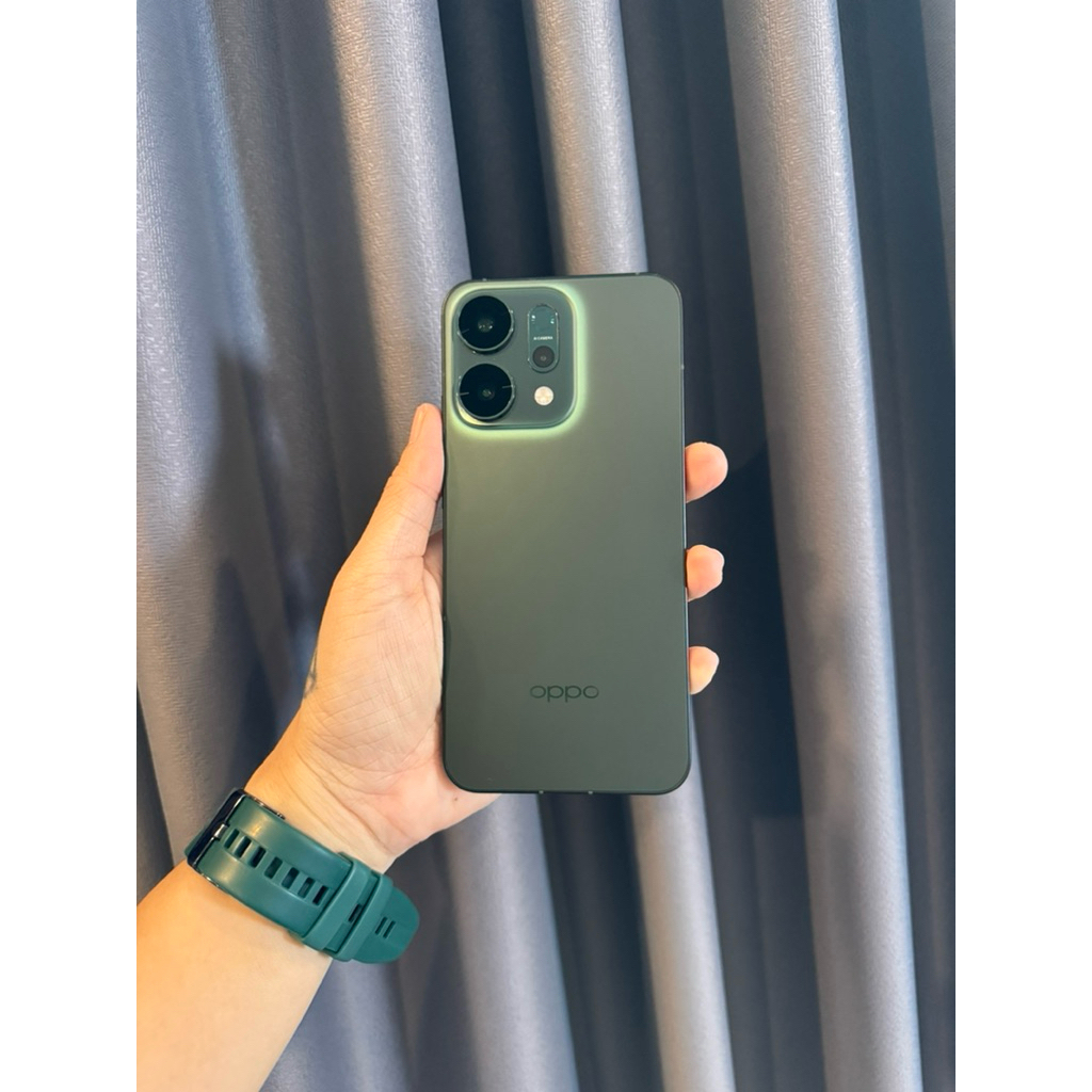 Oppo Reno 14 5G 12/256 เครื่องศูนย์ไทย มือสอง สภาพสวย ประกันร้าน30วัน