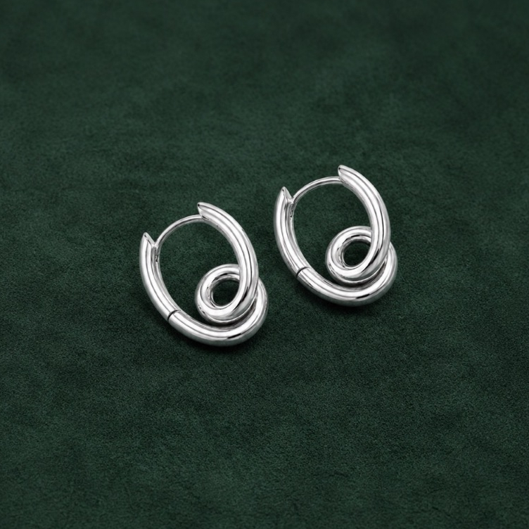 NICE ACCIDENT ‘Vela’ | ต่างหูห่วง ✦ Made to Glow  ✦ Sculptural Hoop  ✦ Wear-Friendly