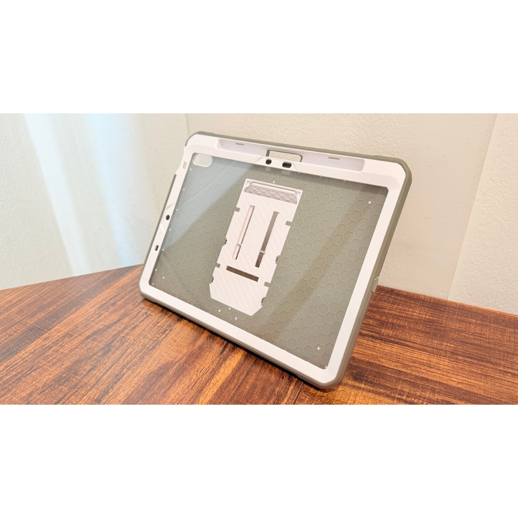 เคส ipad air m2 11" supcase มือสอง
