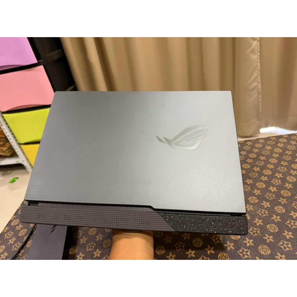 Notebook Asus ROG Strix G15 G513RC-LP179W RTX3050 สภาพสวยมาก ดูหนัง ทำงาน เล่นเกม ลื่น สอบถามได้คัฟ