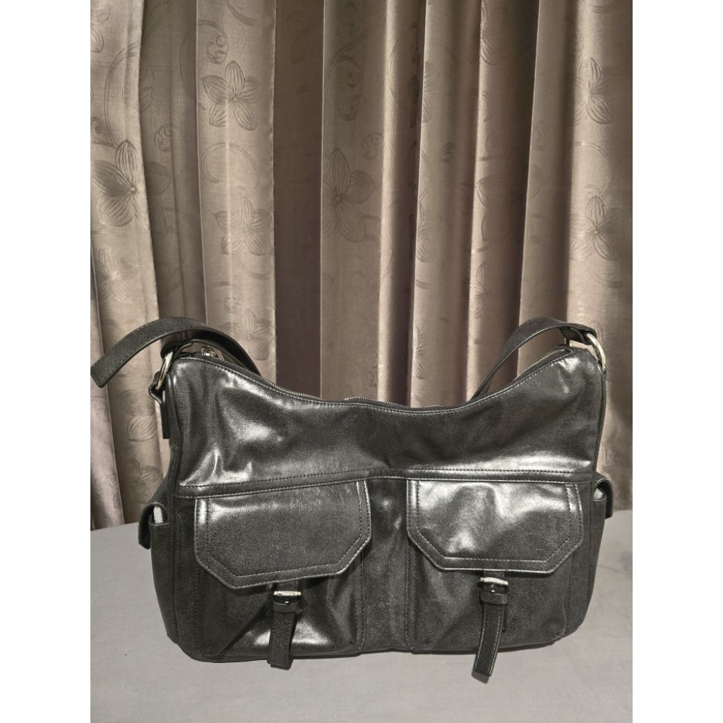 กระเป๋า stand oil joey bag size Large