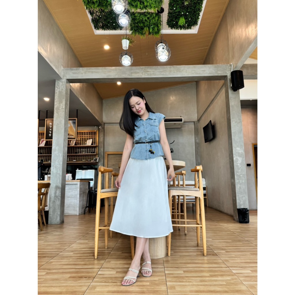 Sarinna ''SR27711 เซตสียีนส์อ่อน Light denim set